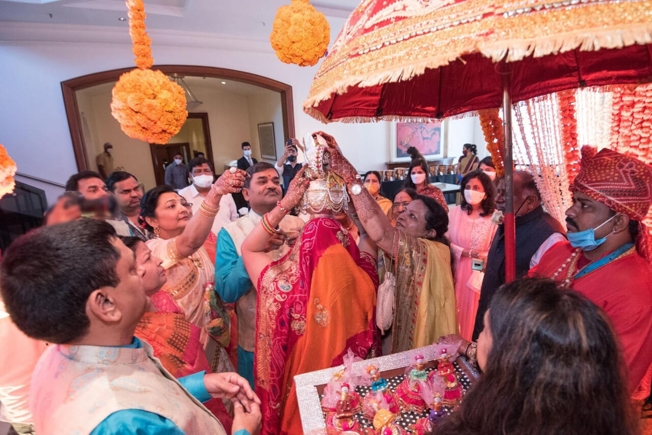 Carnival of Shruti & Utsav’s grandeur wedding