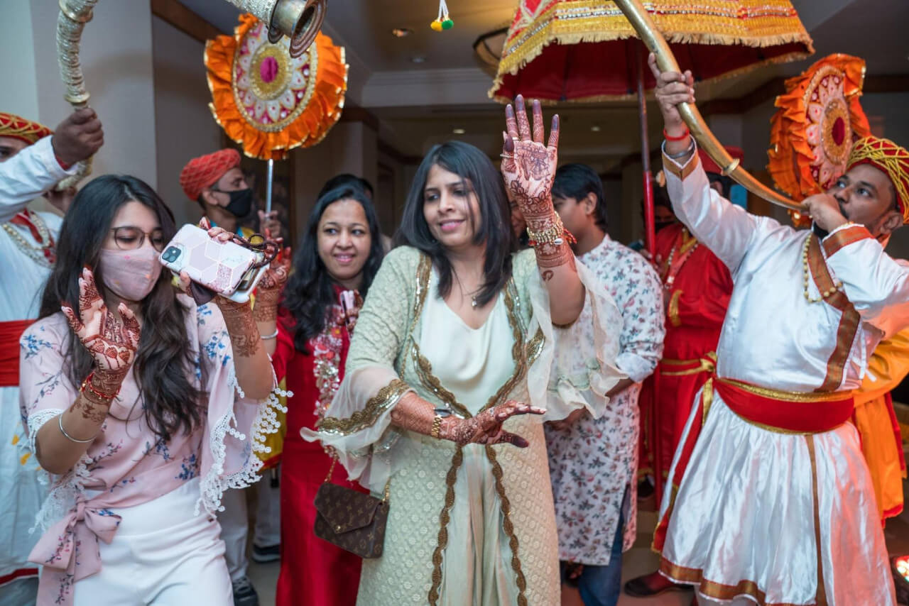 Carnival of Shruti & Utsav’s grandeur wedding